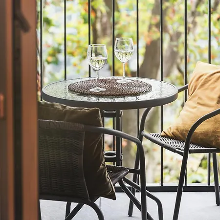 Lejlighed Komfort Z Balkonem I Parkingiem W Centrum Wroclawia *