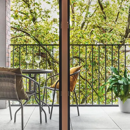 Komfort Z Balkonem I Parkingiem W Centrum Wroclawia Lejlighed *