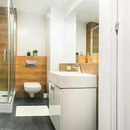 Komfort Z Balkonem I Parkingiem W Centrum Wroclawia Appartement Wrocław